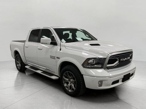 2018 RAM 1500 CREW CAB PICKUP - SHORT BED