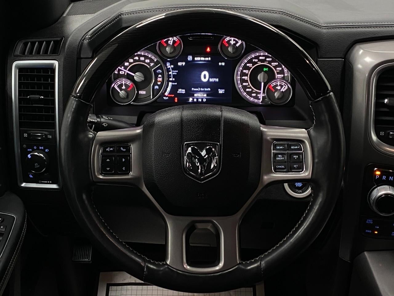 2018 RAM 1500 CREW CAB PICKUP - SHORT BED