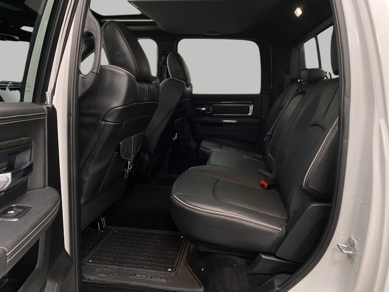 2018 RAM 1500 CREW CAB PICKUP - SHORT BED