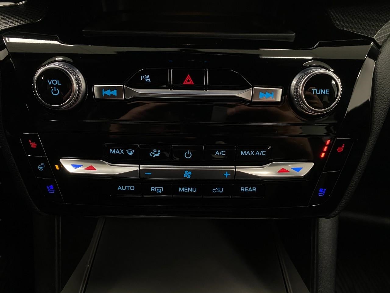 2023 Ford Explorer ST 4WD