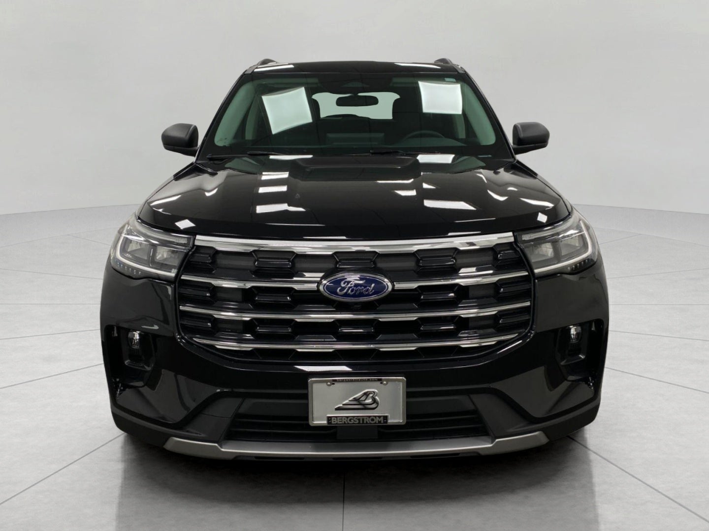 2025 Ford Explorer Active 4WD