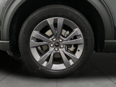 2025 Ford Explorer Active 4WD