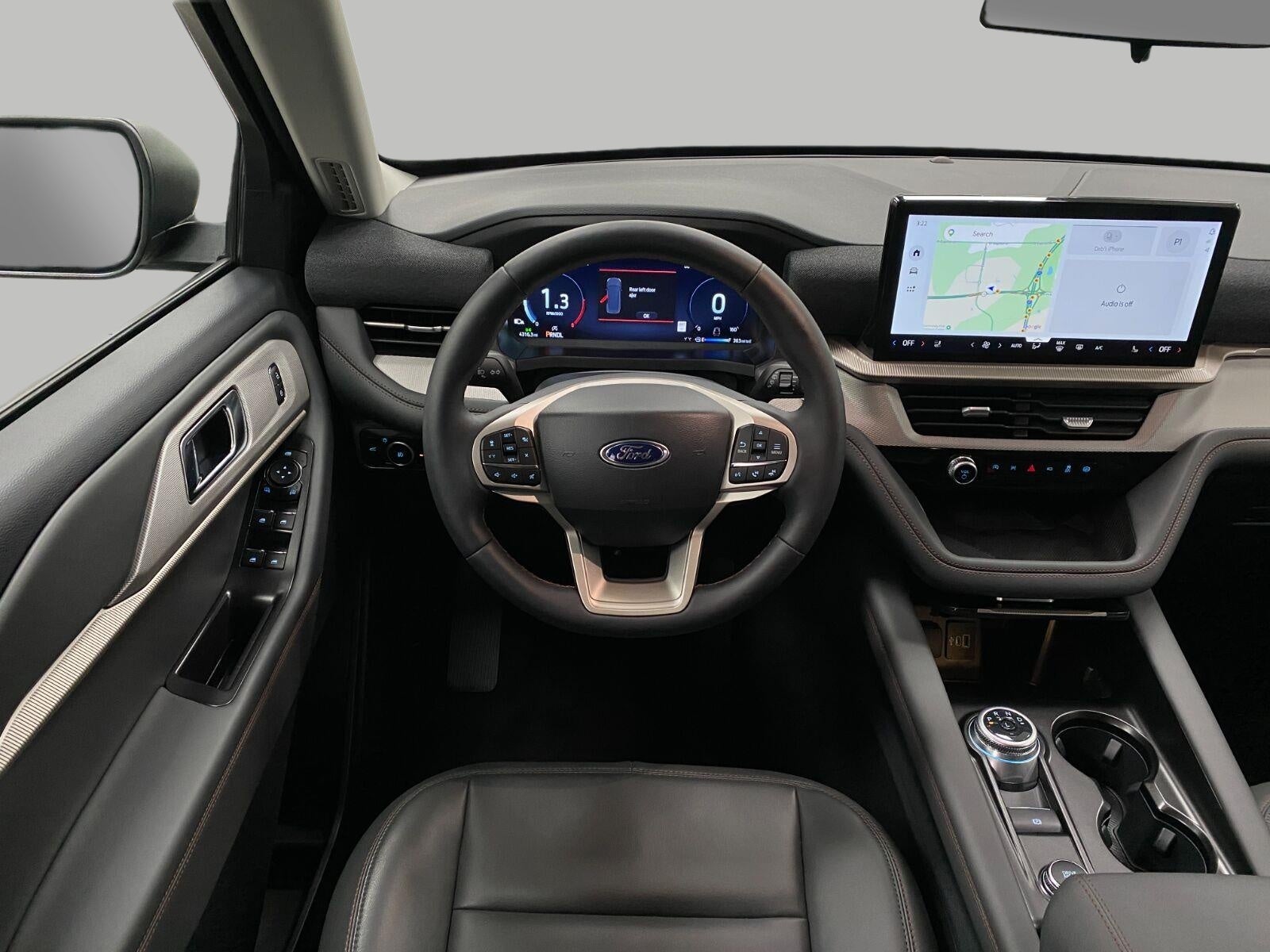 2025 Ford Explorer Active 4WD