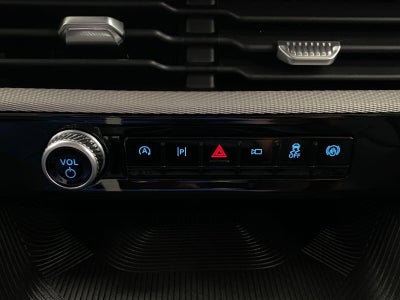 2025 Ford Explorer Active 4WD