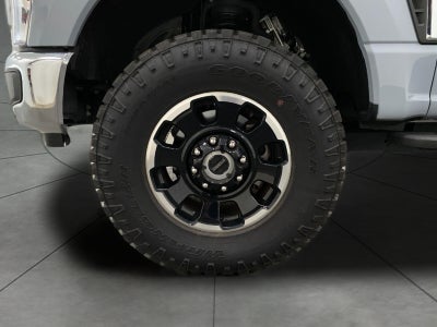 2025 Ford SUPER DUTY F-250 SRW LARIAT