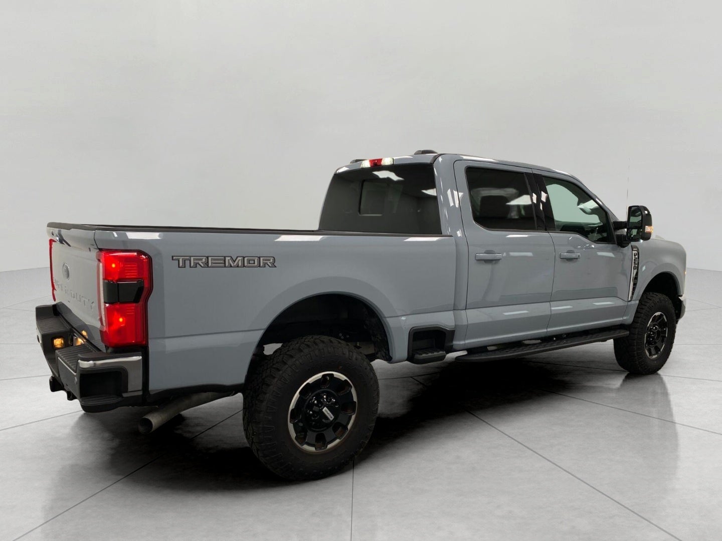 2025 Ford SUPER DUTY F-250 SRW LARIAT