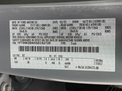 2025 Ford SUPER DUTY F-250 SRW LARIAT