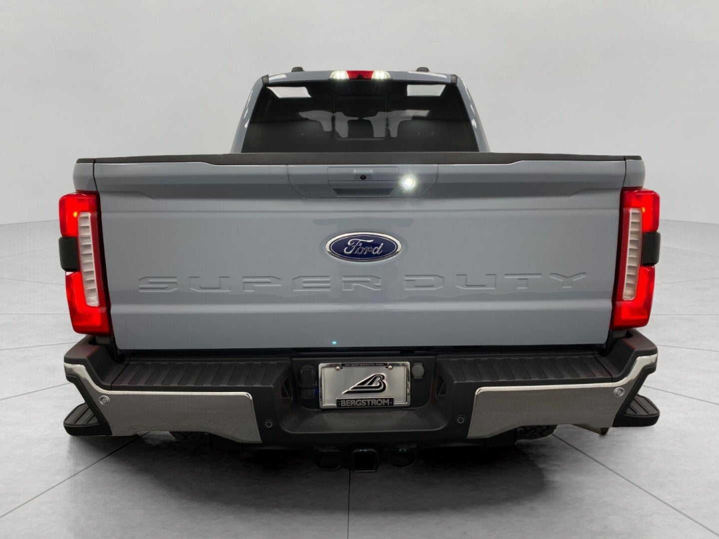 2025 Ford SUPER DUTY F-250 SRW LARIAT