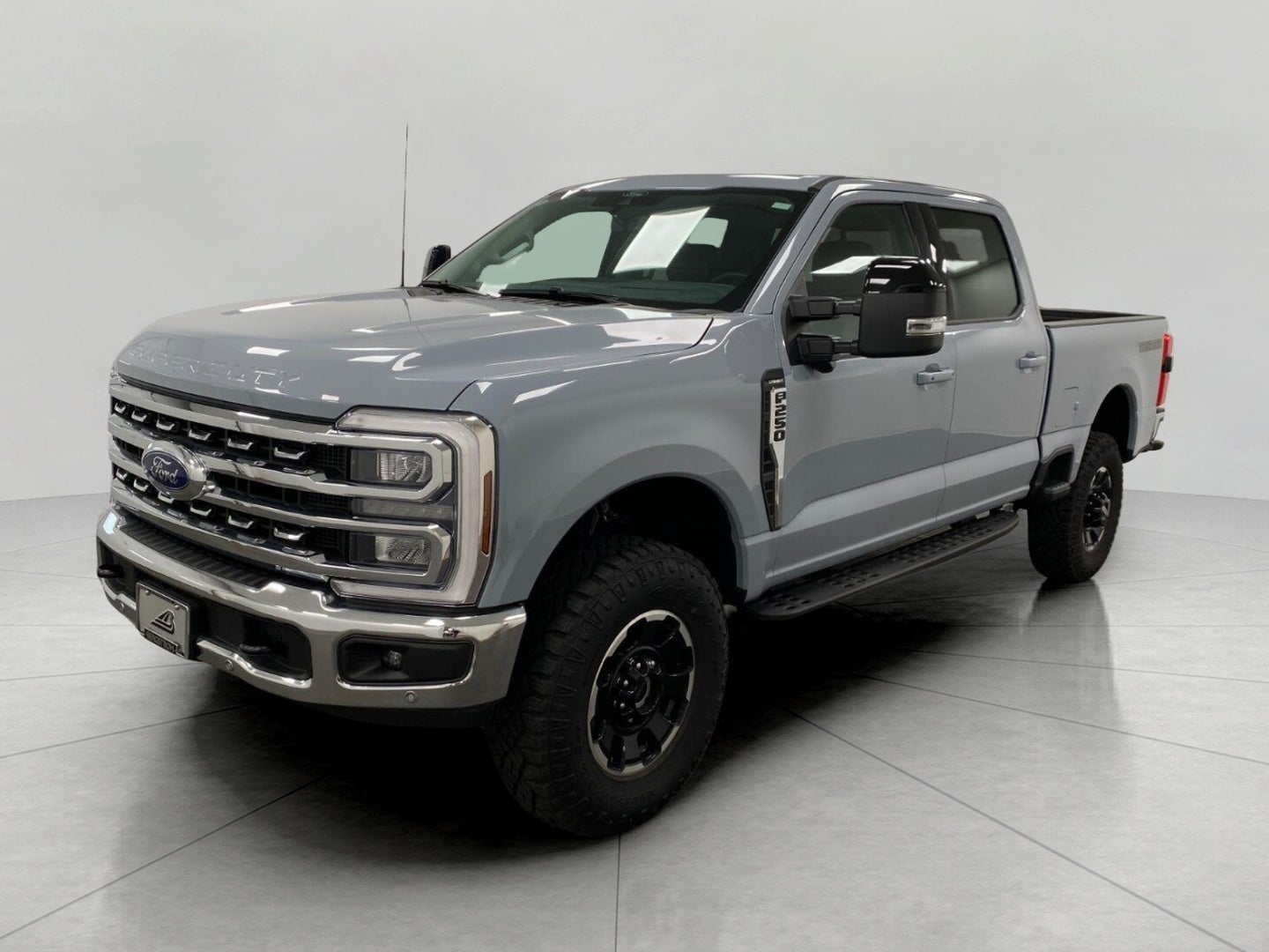 2025 Ford SUPER DUTY F-250 SRW LARIAT