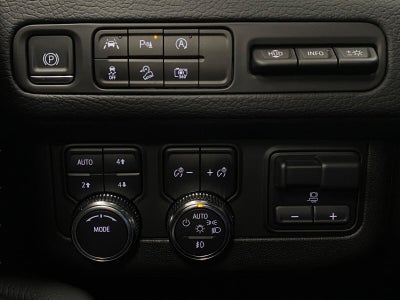 2024 GMC Yukon XL 4WD 4dr Denali