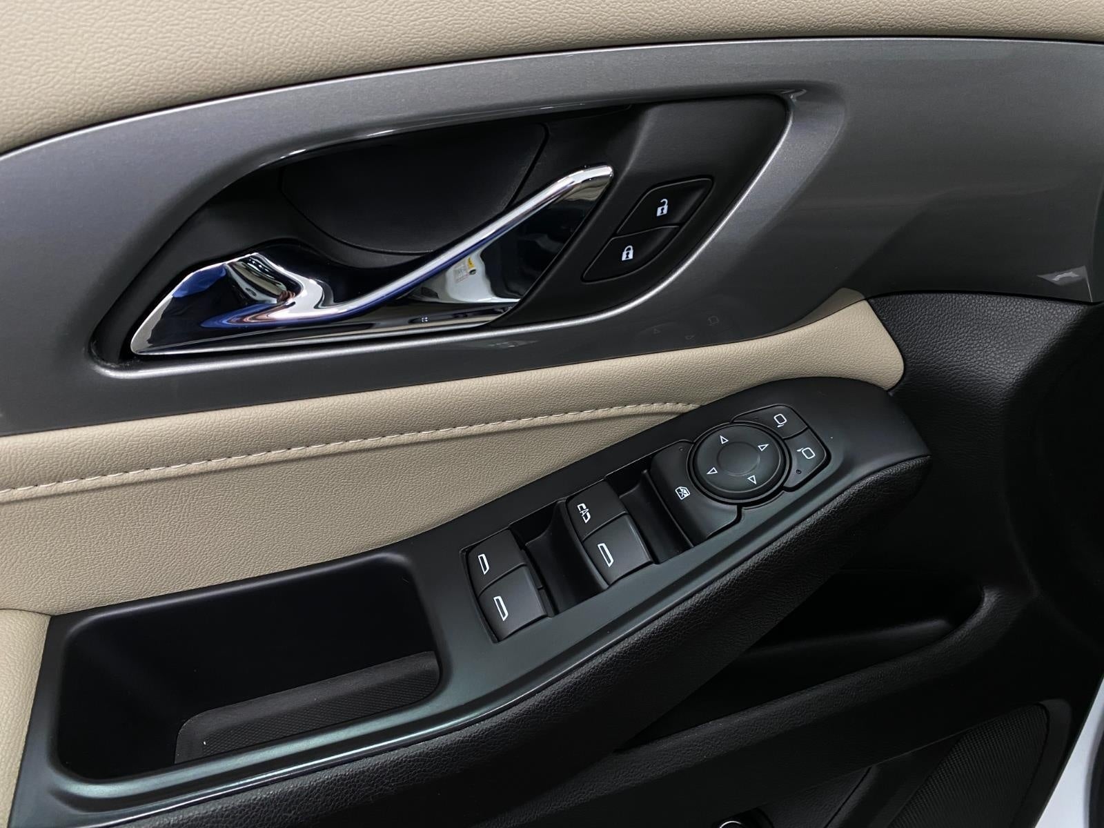 2022 Chevrolet Traverse AWD 4dr LT Leather