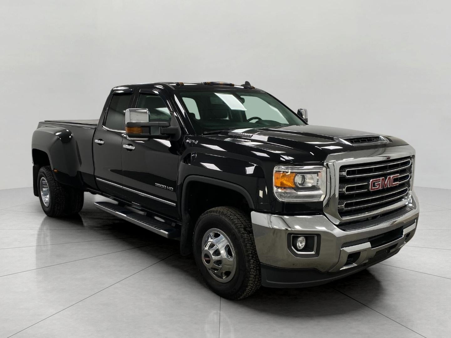 2018 GMC Sierra 3500HD 4WD Double Cab 158.1 SLT