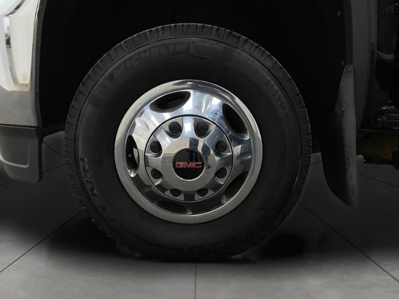 2018 GMC Sierra 3500HD 4WD Double Cab 158.1 SLT