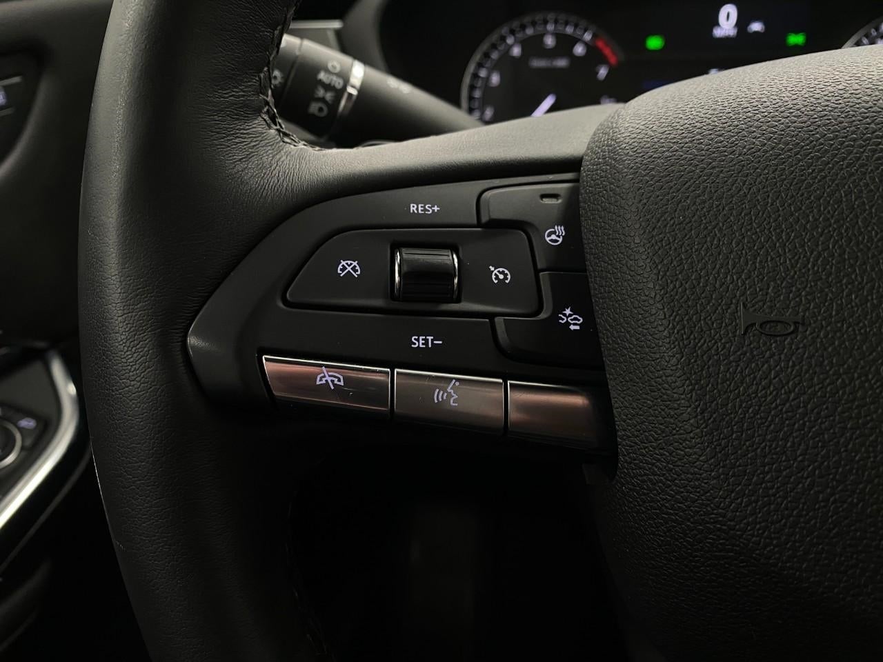 2023 Cadillac XT4 AWD 4dr Luxury