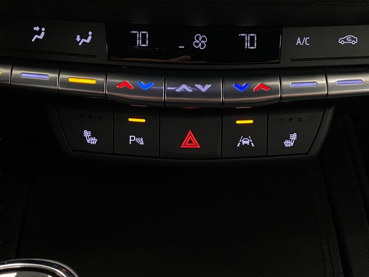 2023 Cadillac XT4 AWD 4dr Luxury