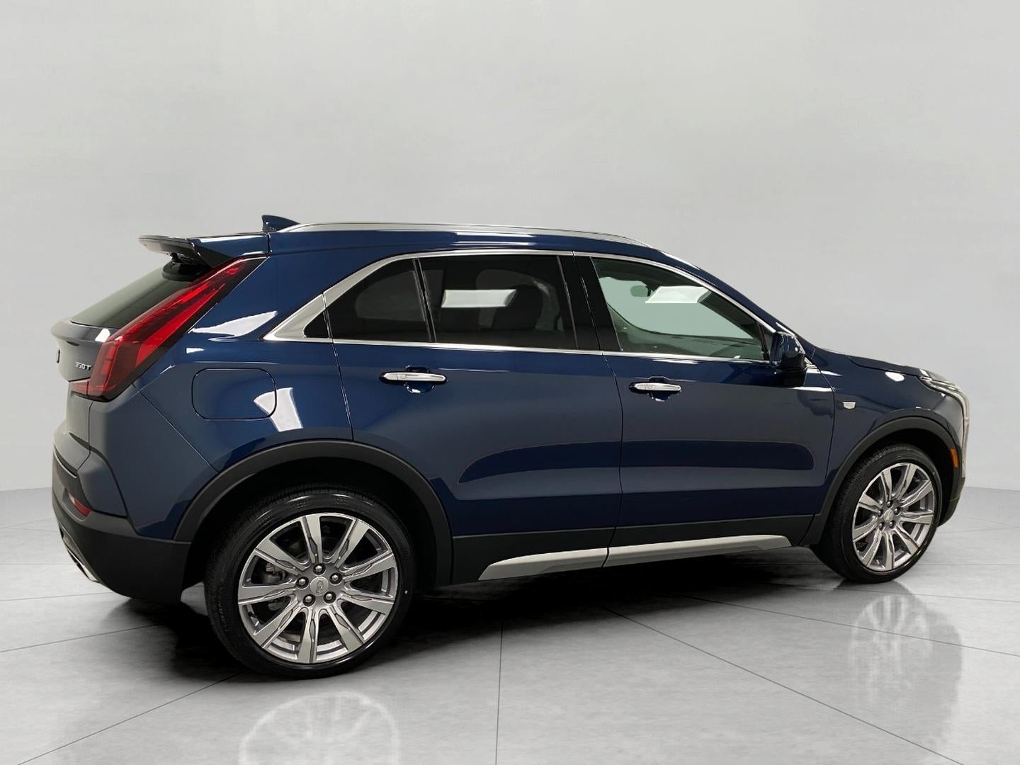 2020 Cadillac XT4 AWD 4dr Premium Luxury