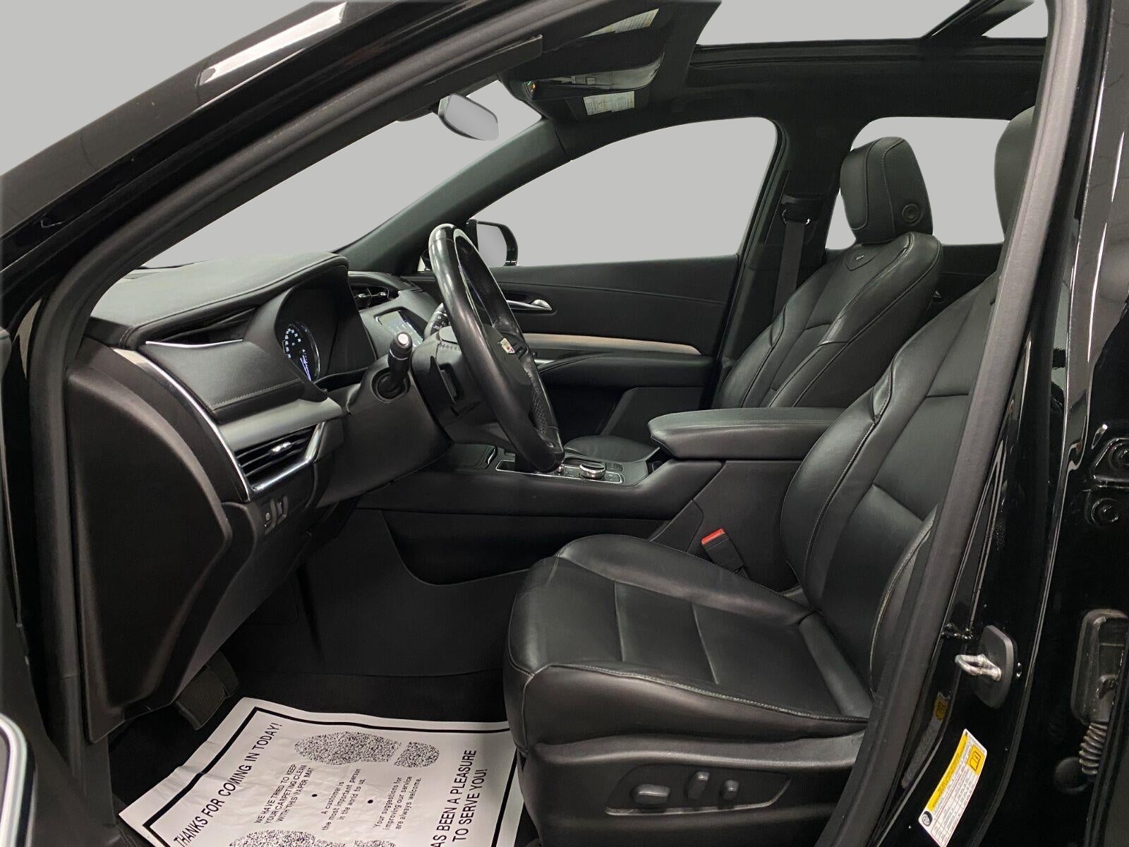 2019 Cadillac XT4 AWD 4dr Premium Luxury
