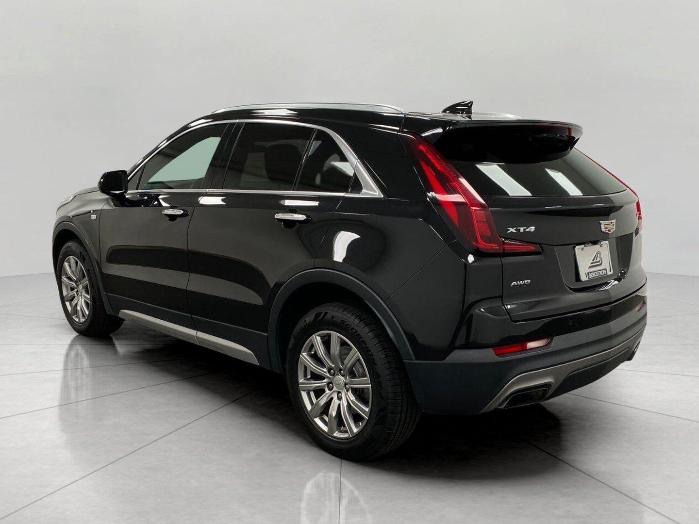 2019 Cadillac XT4 AWD 4dr Premium Luxury