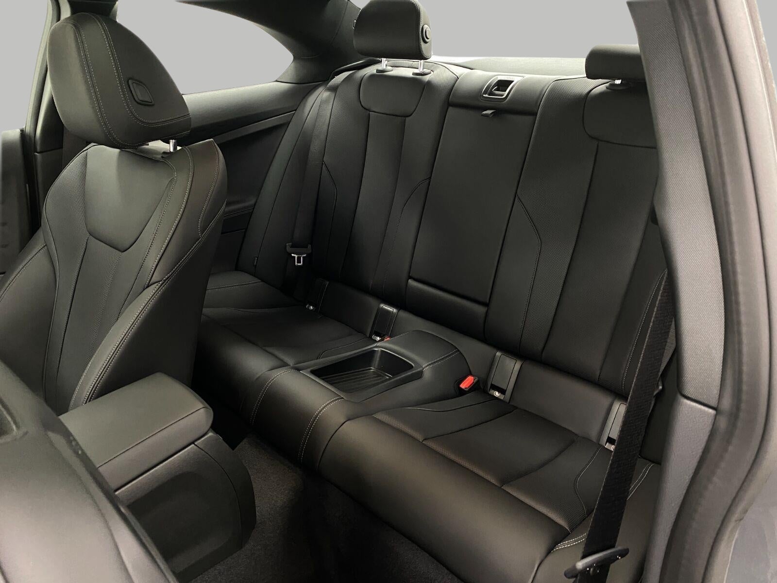 2026 BMW 230i 230i xDrive Coupe