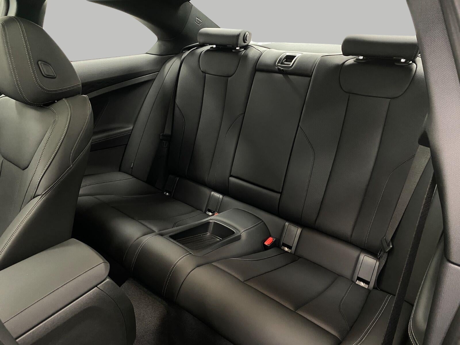2026 BMW 230i 230i xDrive Coupe
