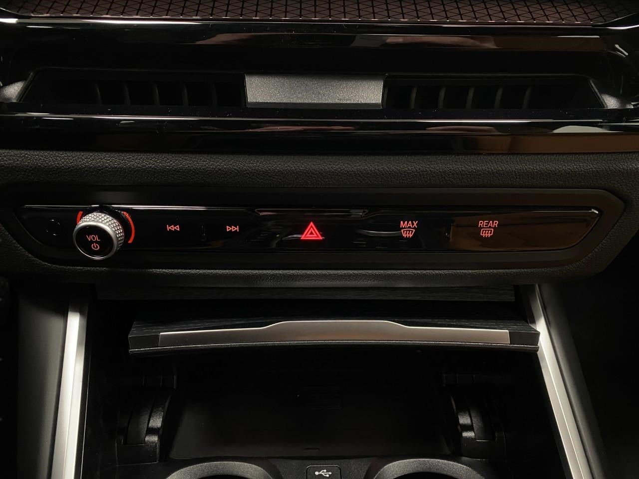 2026 BMW 230i 230i xDrive Coupe