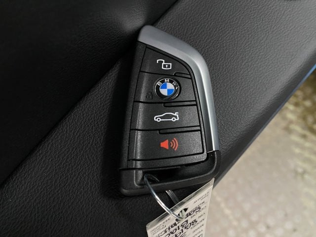 2026 BMW 330i 330i NA xDrive Sedan