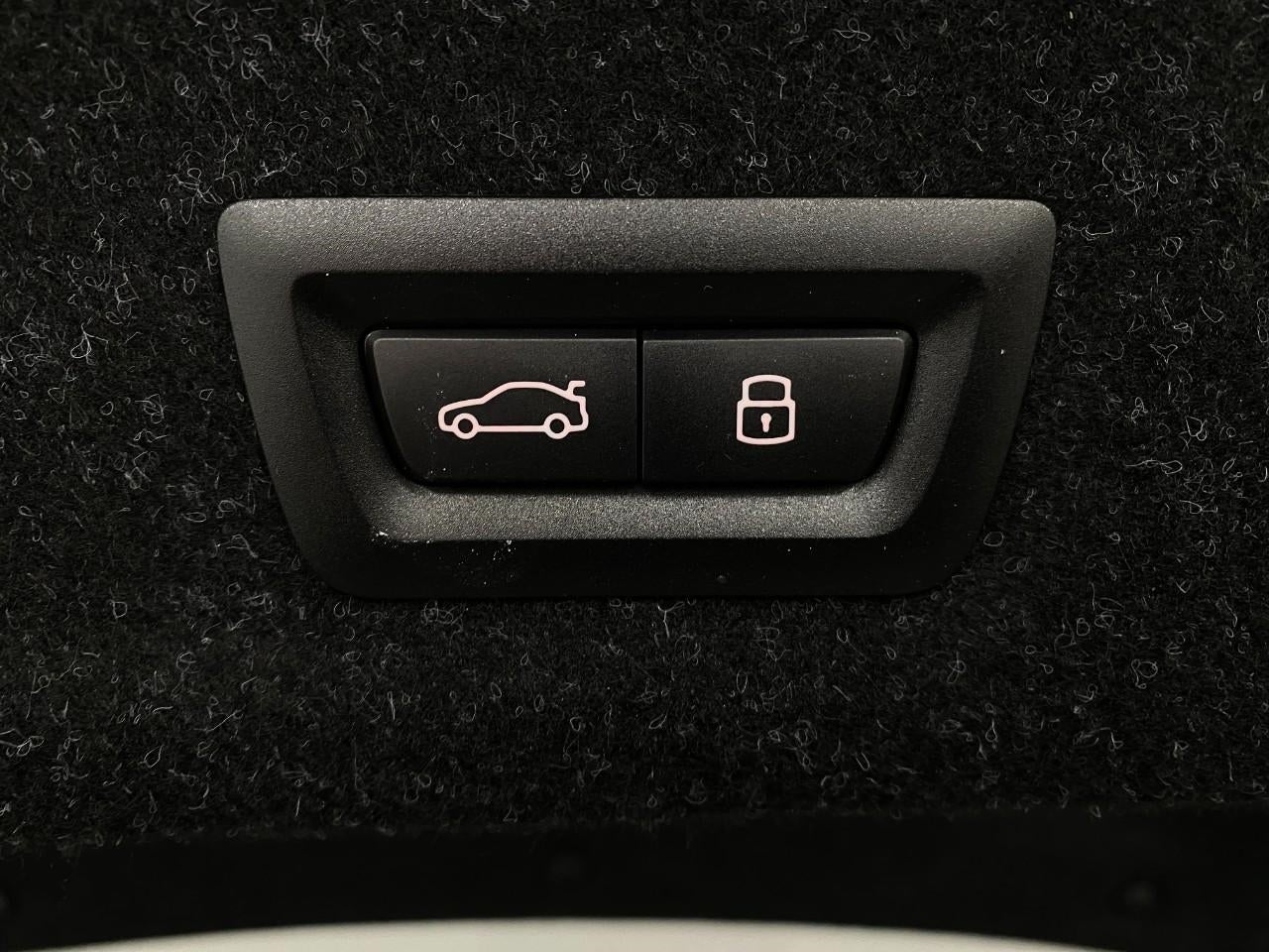 2025 BMW 330i xDrive 330i xDrive Sedan