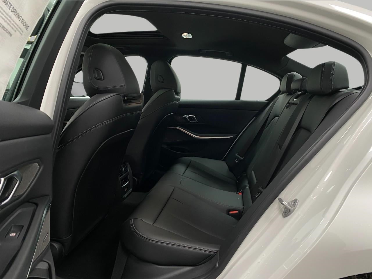 2026 BMW 330i 330i NA xDrive Sedan