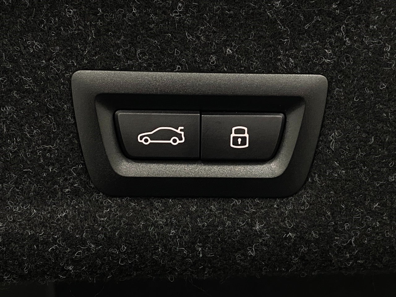 2026 BMW 330i 330i NA xDrive Sedan