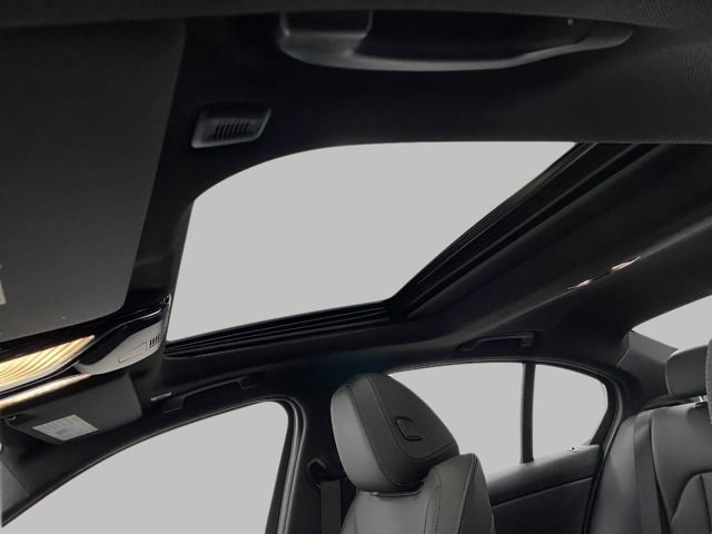 2026 BMW 330i 330i NA xDrive Sedan