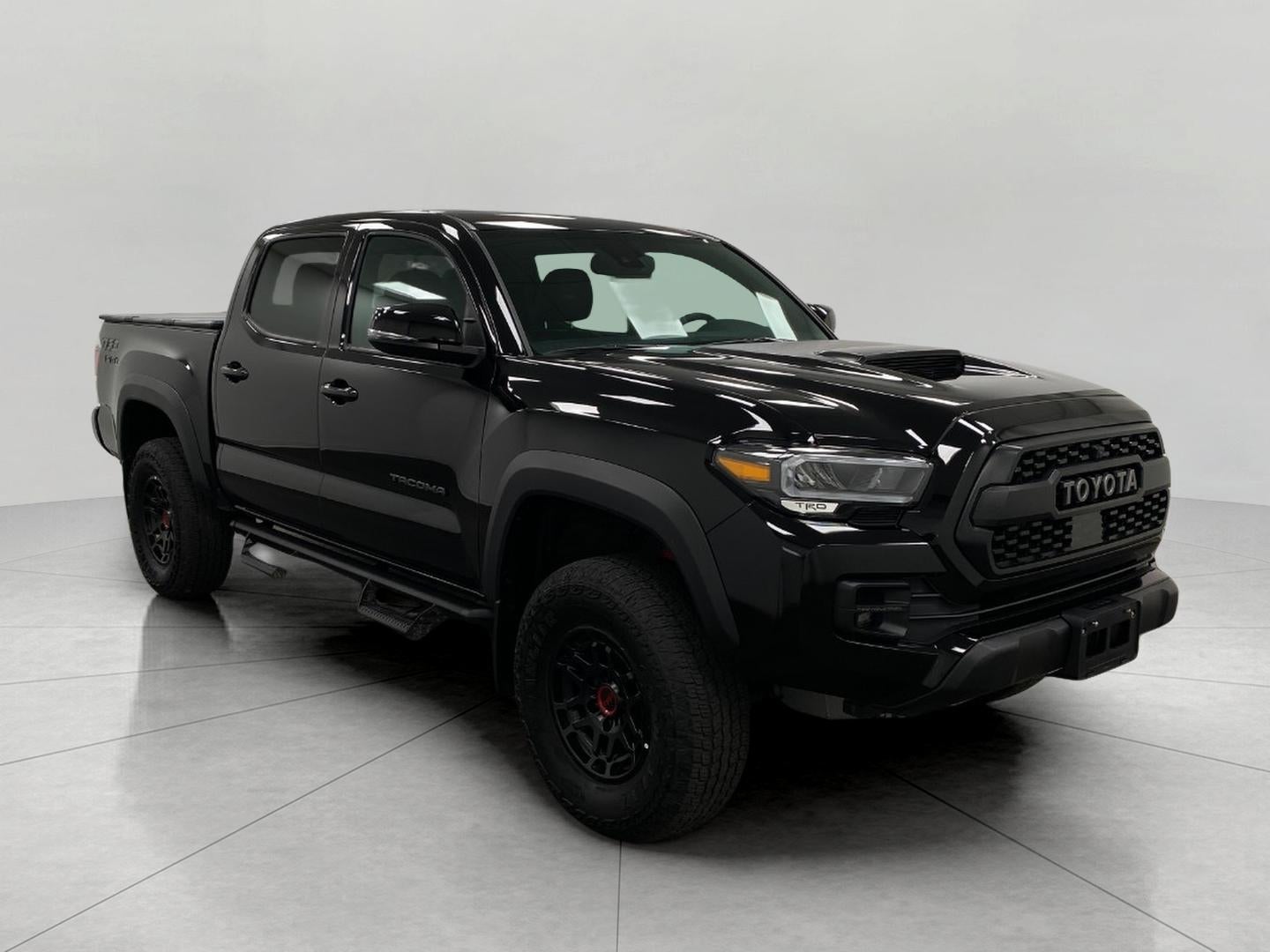 2023 Toyota TACOMA 4WD TRD PRO