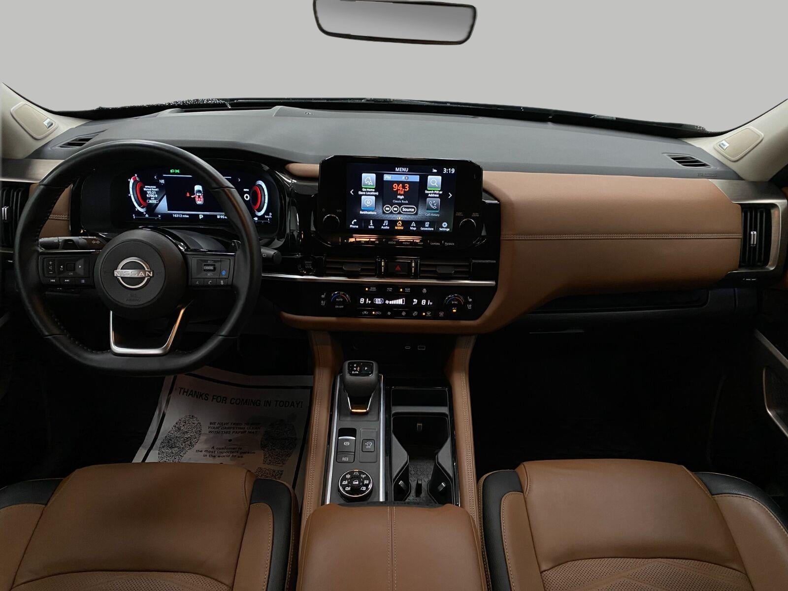 2025 Nissan Pathfinder Platinum 4WD