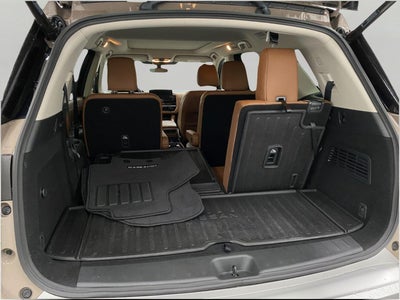 2025 Nissan Pathfinder Platinum 4WD