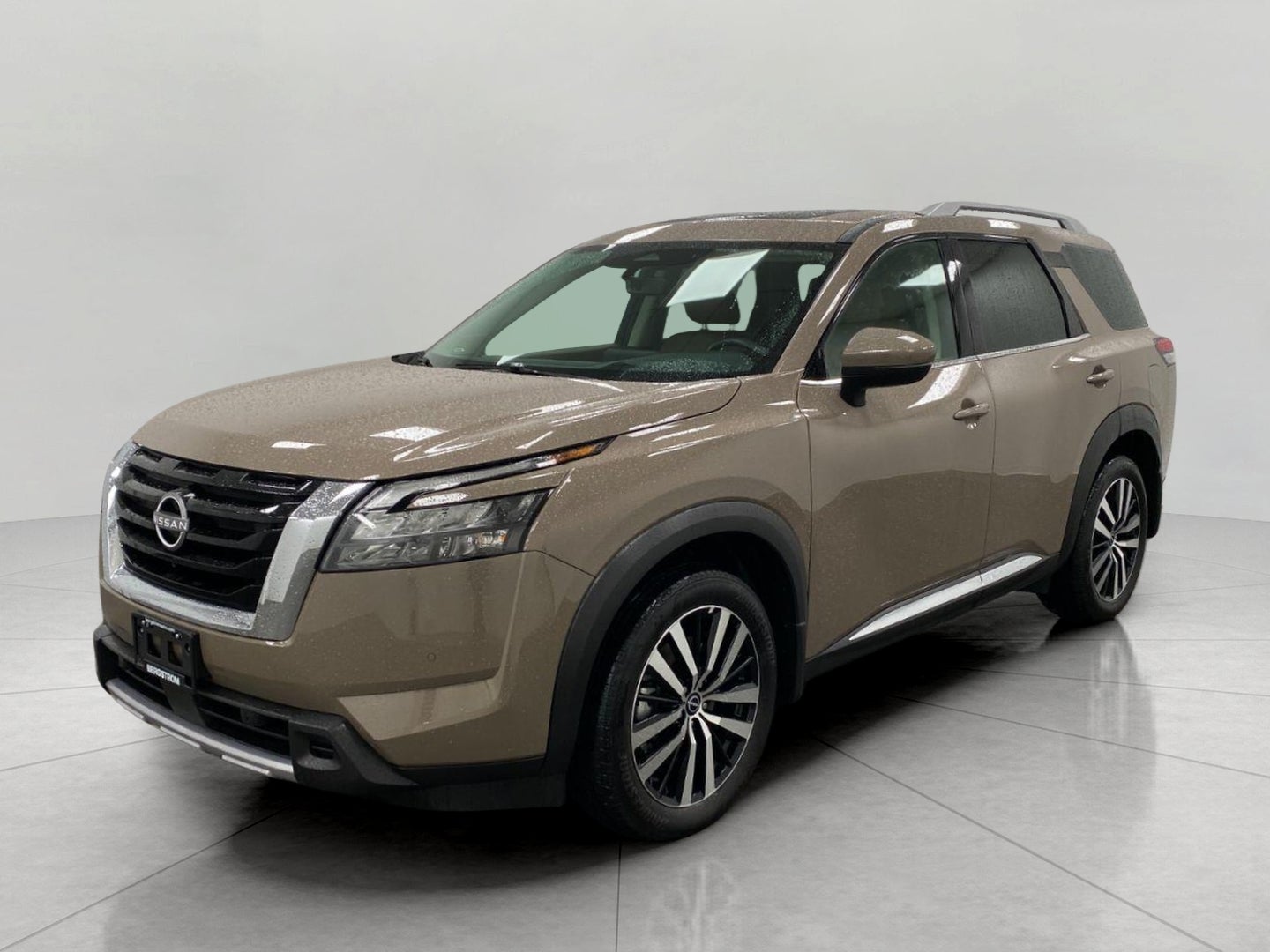 2025 Nissan Pathfinder Platinum 4WD