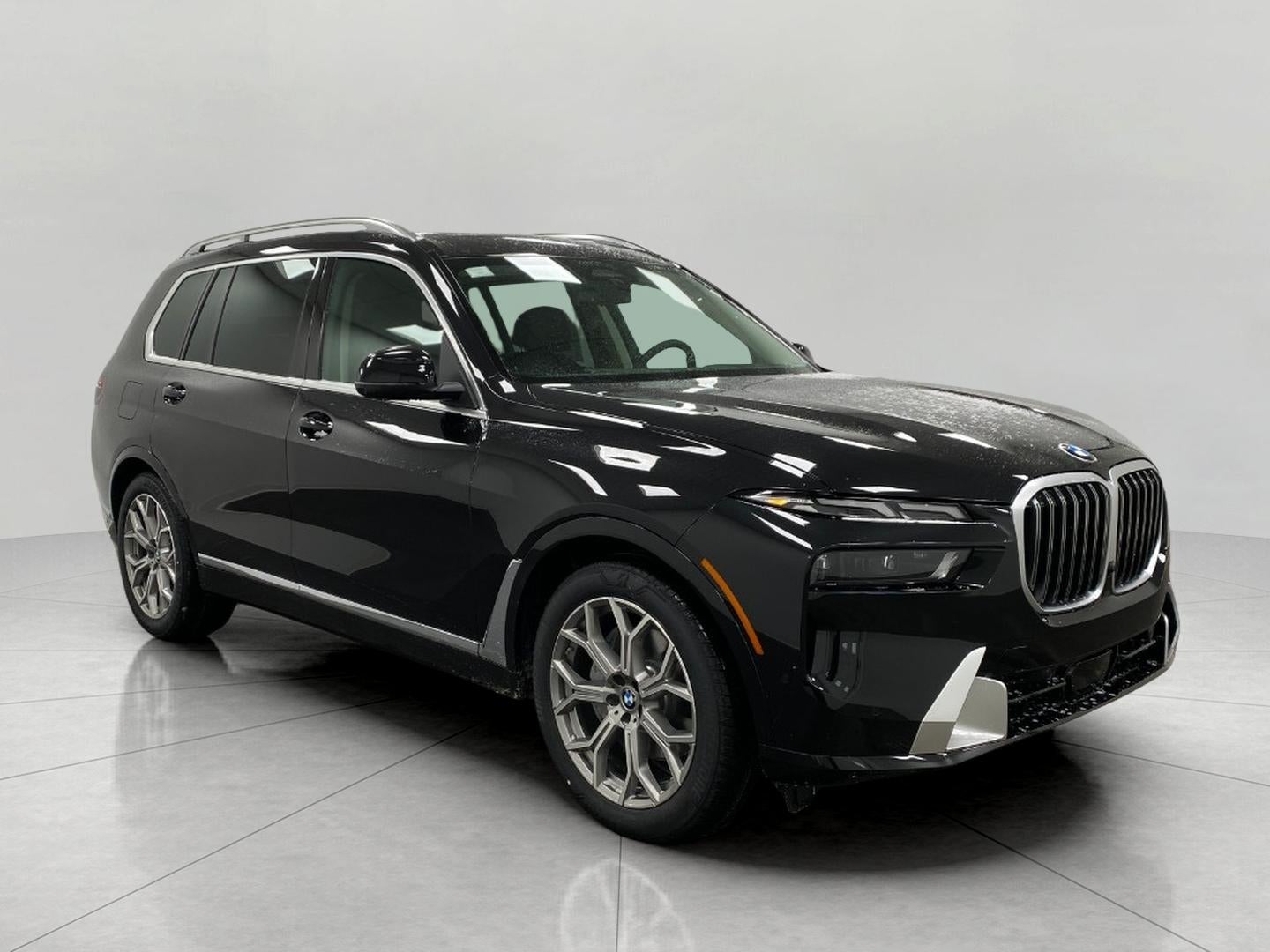 2026 BMW X7 xDrive40i Sports Activity Vehicle
