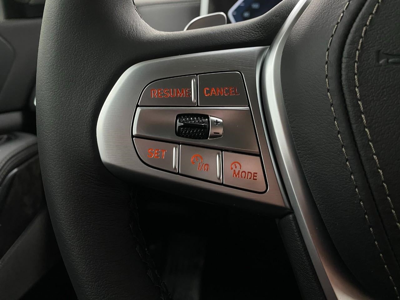 2026 BMW X7 xDrive40i Sports Activity Vehicle