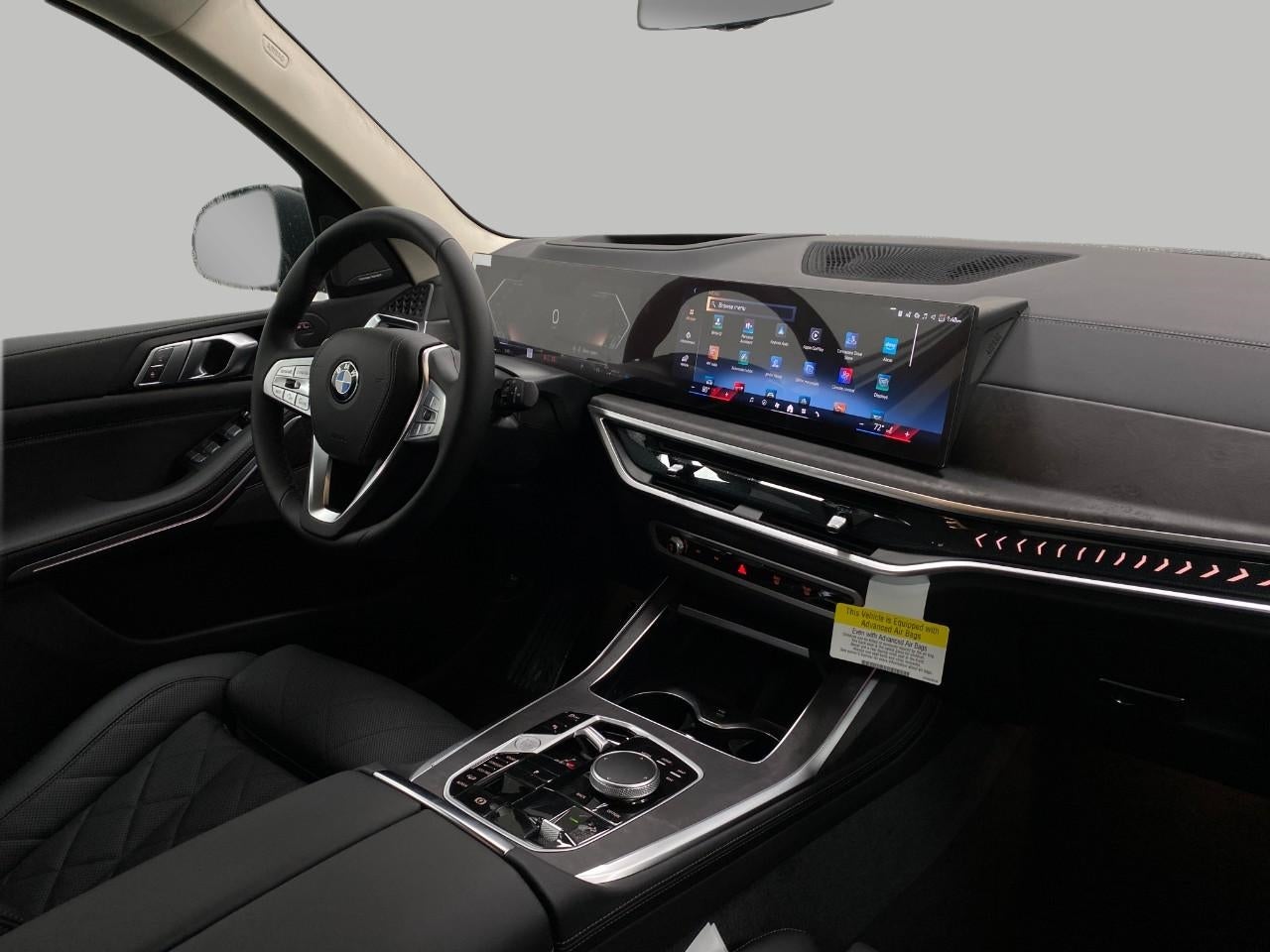 2026 BMW X7 xDrive40i Sports Activity Vehicle