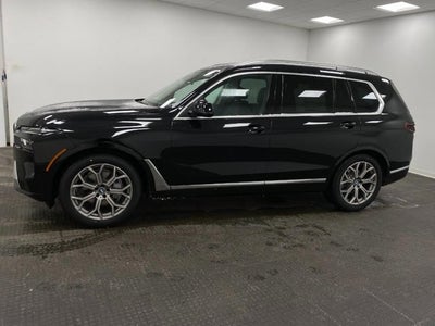 2026 BMW X7 xDrive40i Sports Activity Vehicle