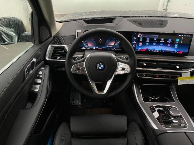 2026 BMW X7 xDrive40i Sports Activity Vehicle