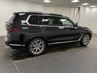 2026 BMW X7 xDrive40i Sports Activity Vehicle