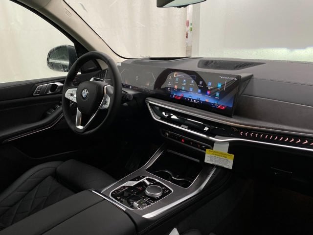 2026 BMW X7 xDrive40i Sports Activity Vehicle