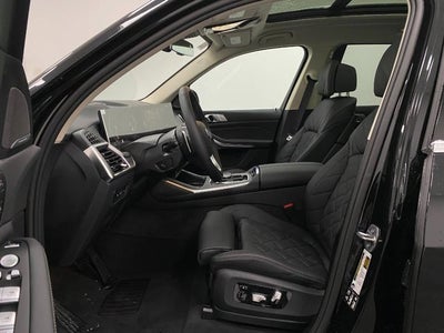 2026 BMW X7 xDrive40i Sports Activity Vehicle