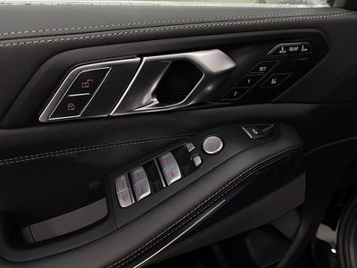 2026 BMW X7 xDrive40i Sports Activity Vehicle