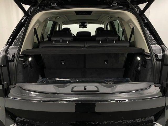 2026 BMW X7 xDrive40i Sports Activity Vehicle