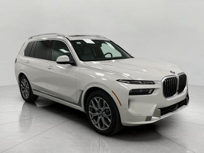 2026 BMW X7 xDrive40i Sports Activity Vehicle