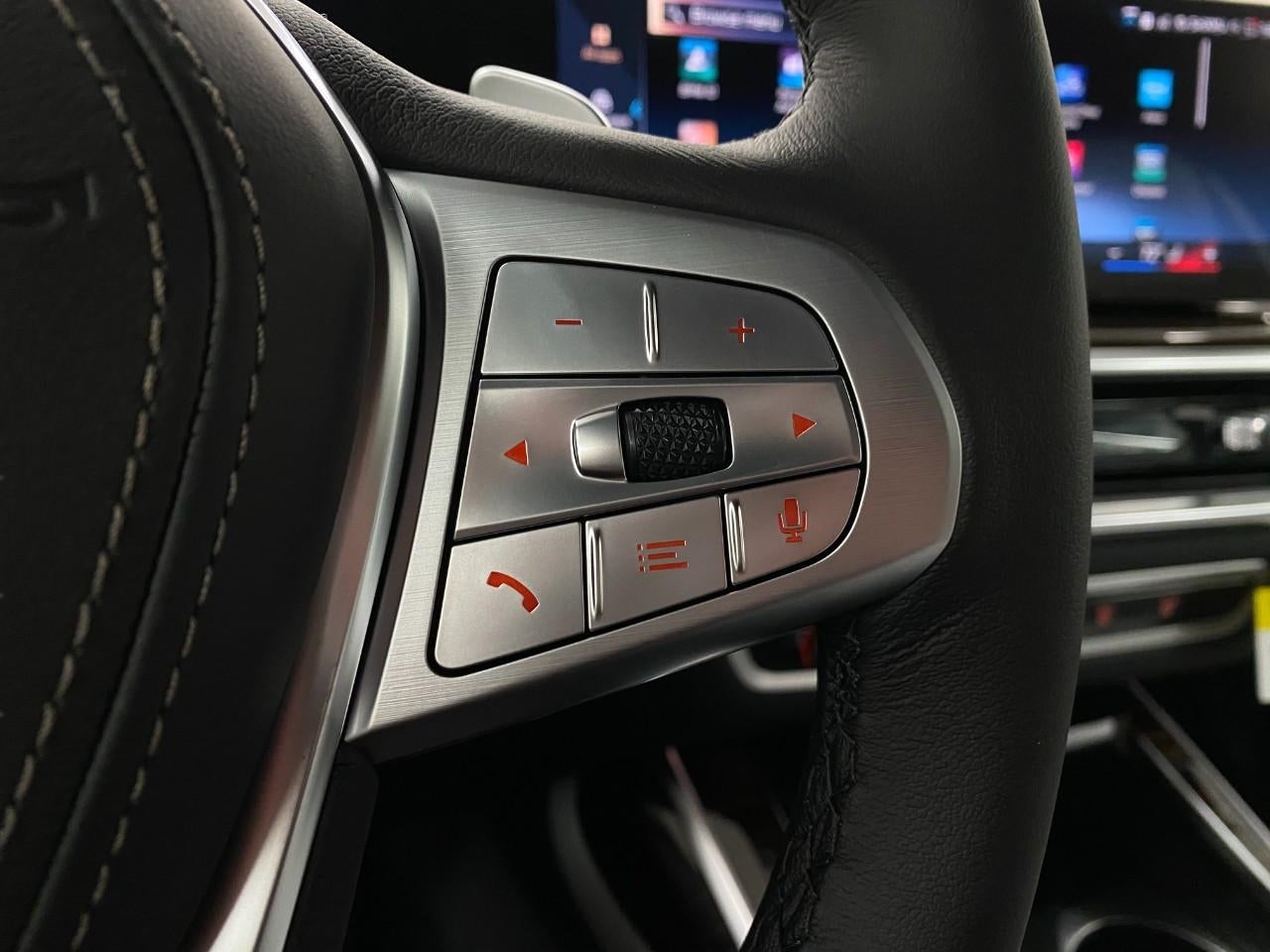 2026 BMW X7 xDrive40i Sports Activity Vehicle