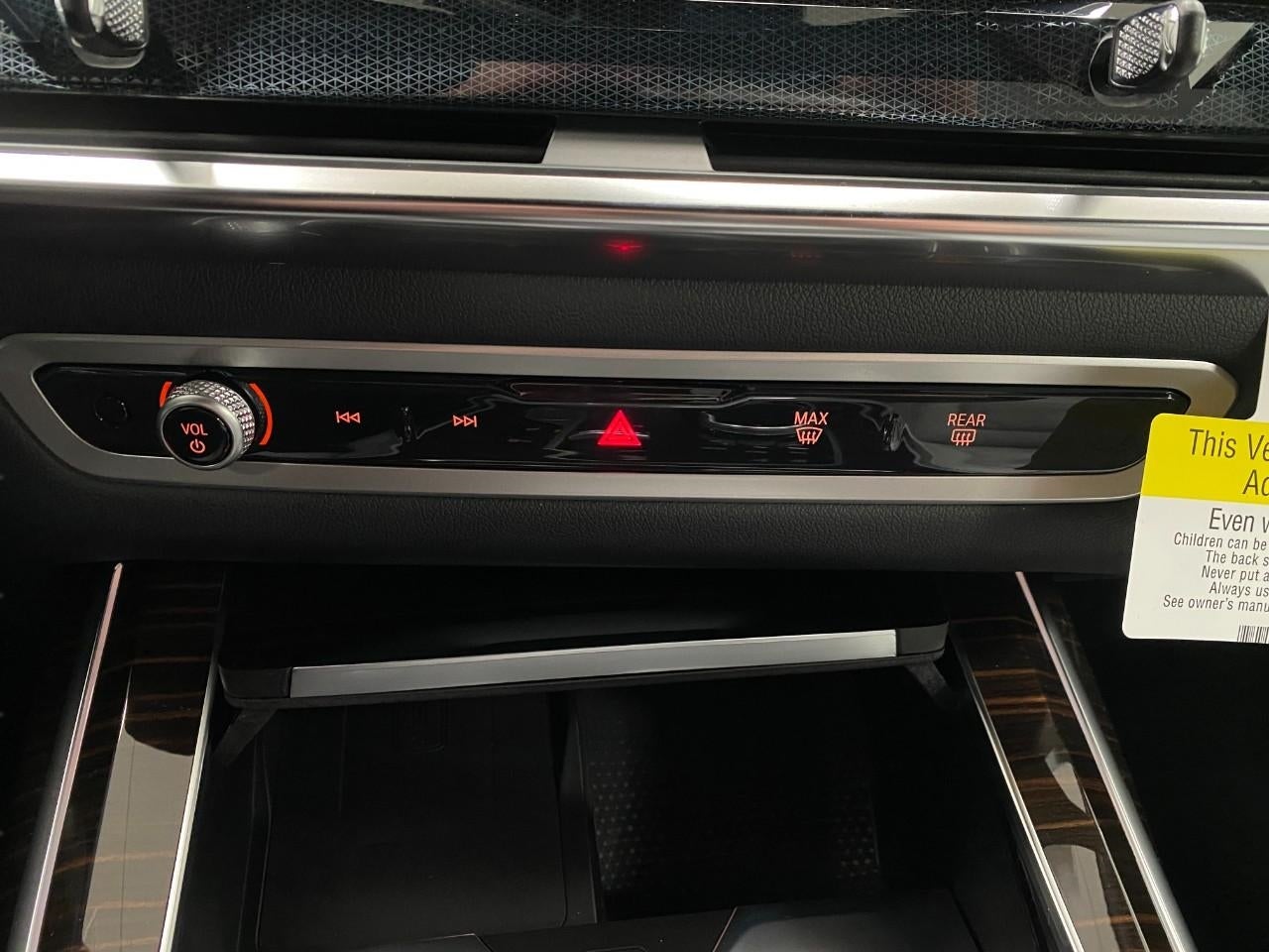 2026 BMW X7 xDrive40i Sports Activity Vehicle