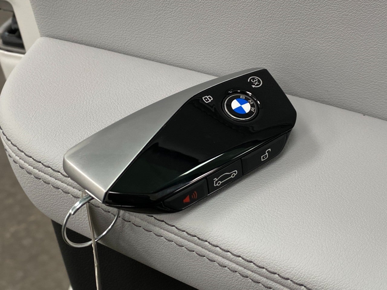 2026 BMW X7 xDrive40i Sports Activity Vehicle