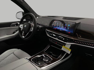 2026 BMW X7 xDrive40i Sports Activity Vehicle