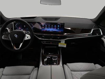 2026 BMW X7 xDrive40i Sports Activity Vehicle